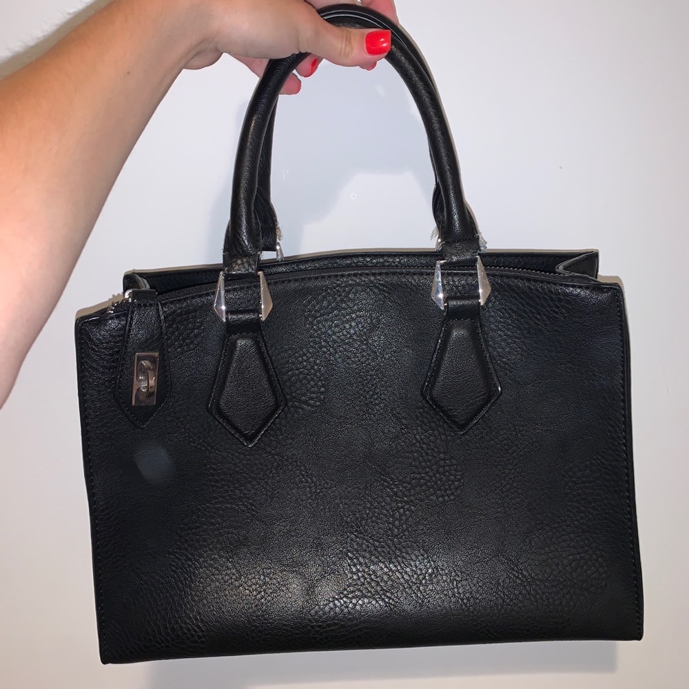 Black tote